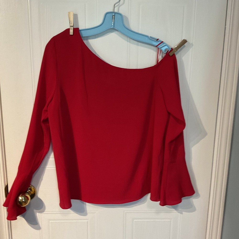 Highline Collective Blouse Womens Medium Red Excellent One Shoulder Bell Sleeve